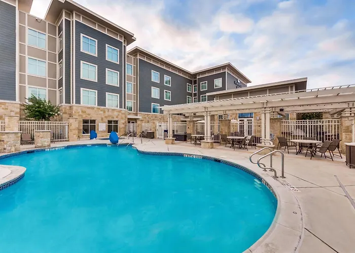 Homewood By Hilton Worth Medical Center Hotel